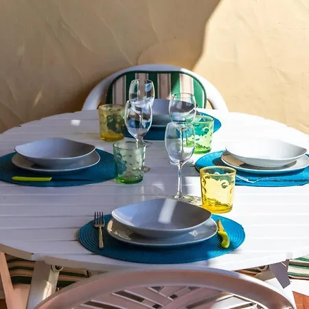 Дом отдыха Fronte Mare Pinus Village 74 Форте-Вилладж